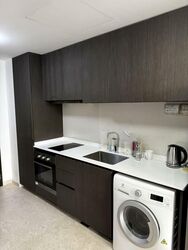 Country Esquire (D20), Condominium #559158911